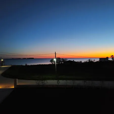 Bluetel アパート *