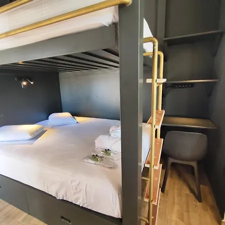 Apartment Bluetel *